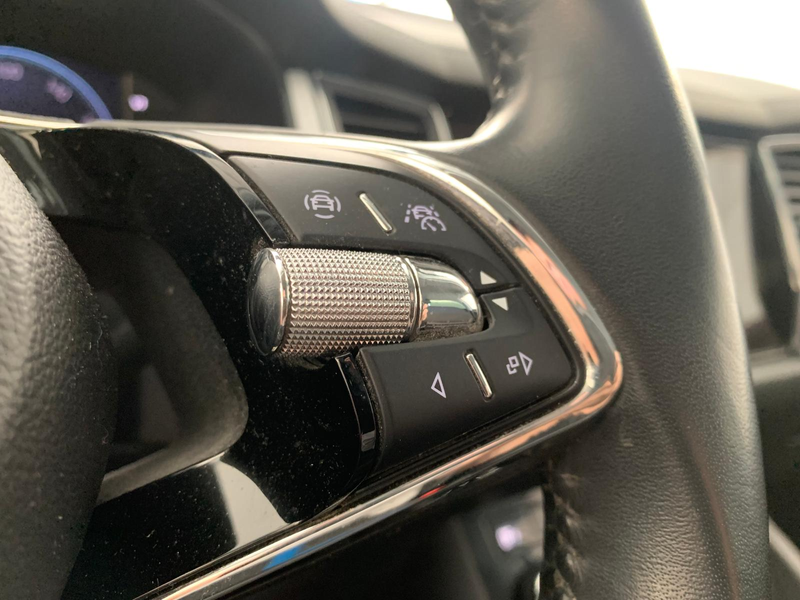 Skoda Kodiaq DSG 7-SITZER/NAVI+/VIRTUAL/AHK — photo 11