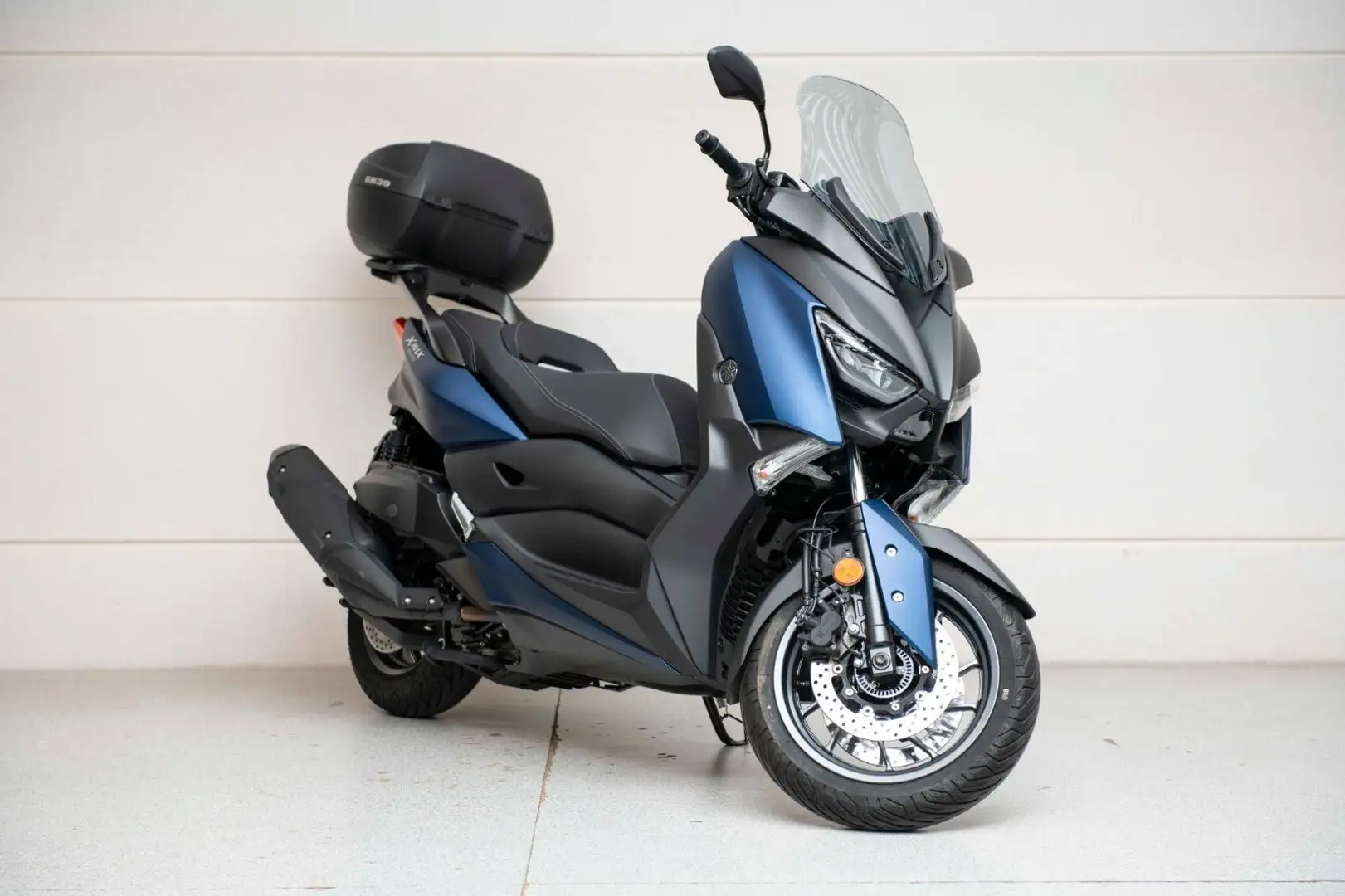 Yamaha X-Max 400 Blau - 2