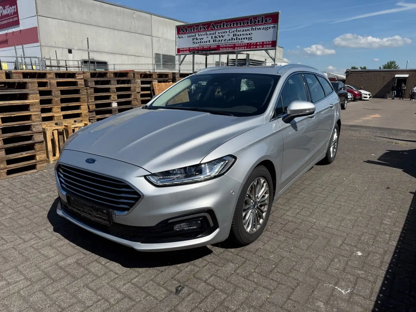 Ford Mondeo Turnier Titanium,Navi,Klima,Euro6 Stříbrná - 1