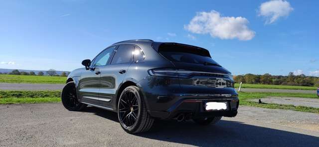 Imagine Porsche Macan GTS