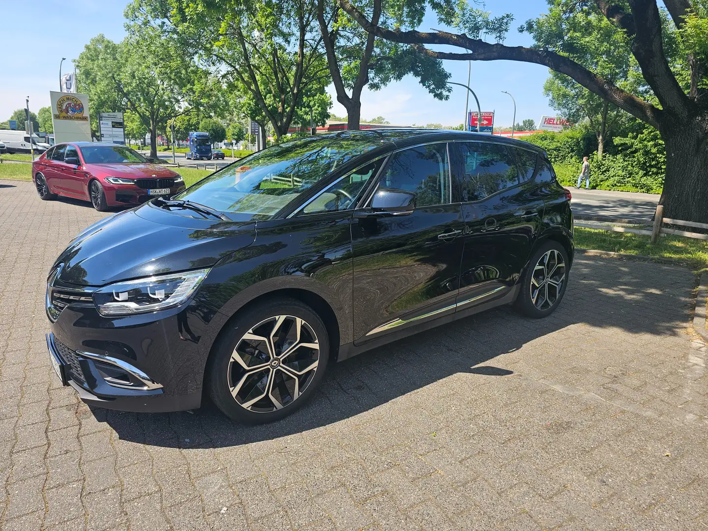 Renault Scenic TCe 140 GPF TECHNO Zwart - 1
