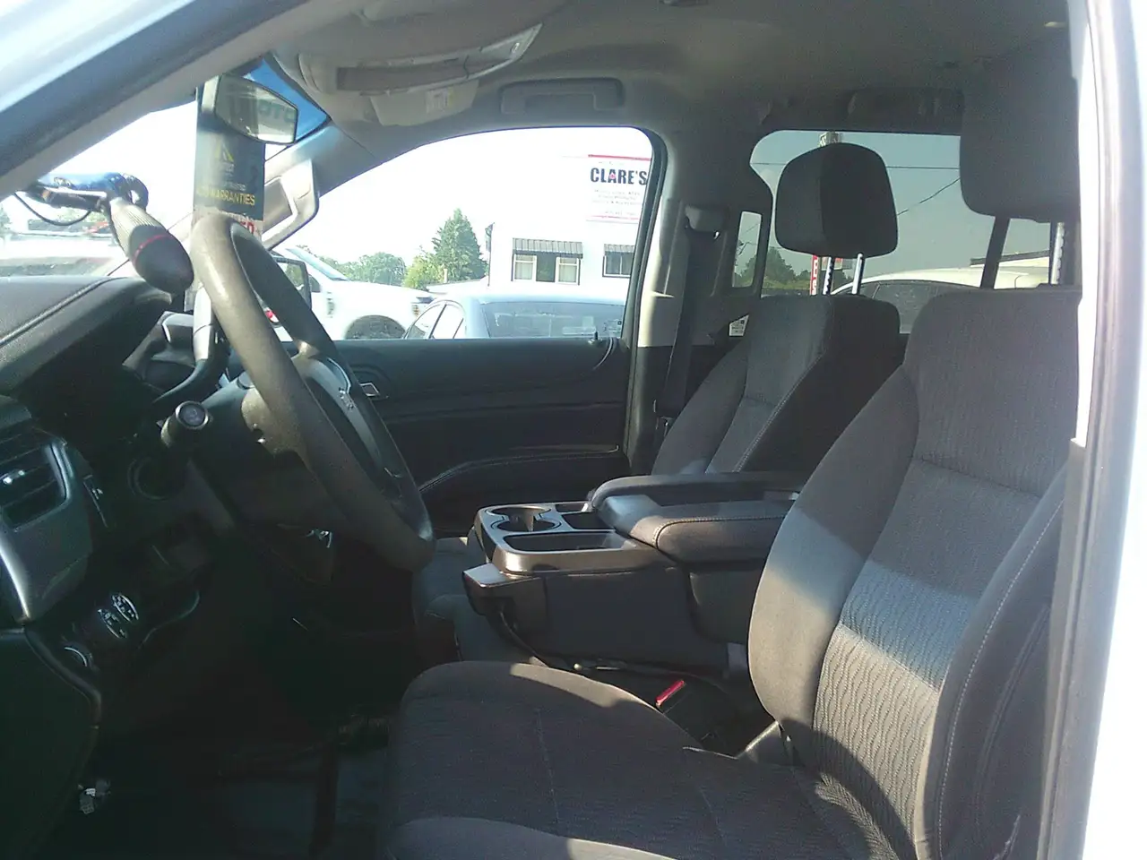Chevrolet Tahoe photo Chevrolet Tahoe