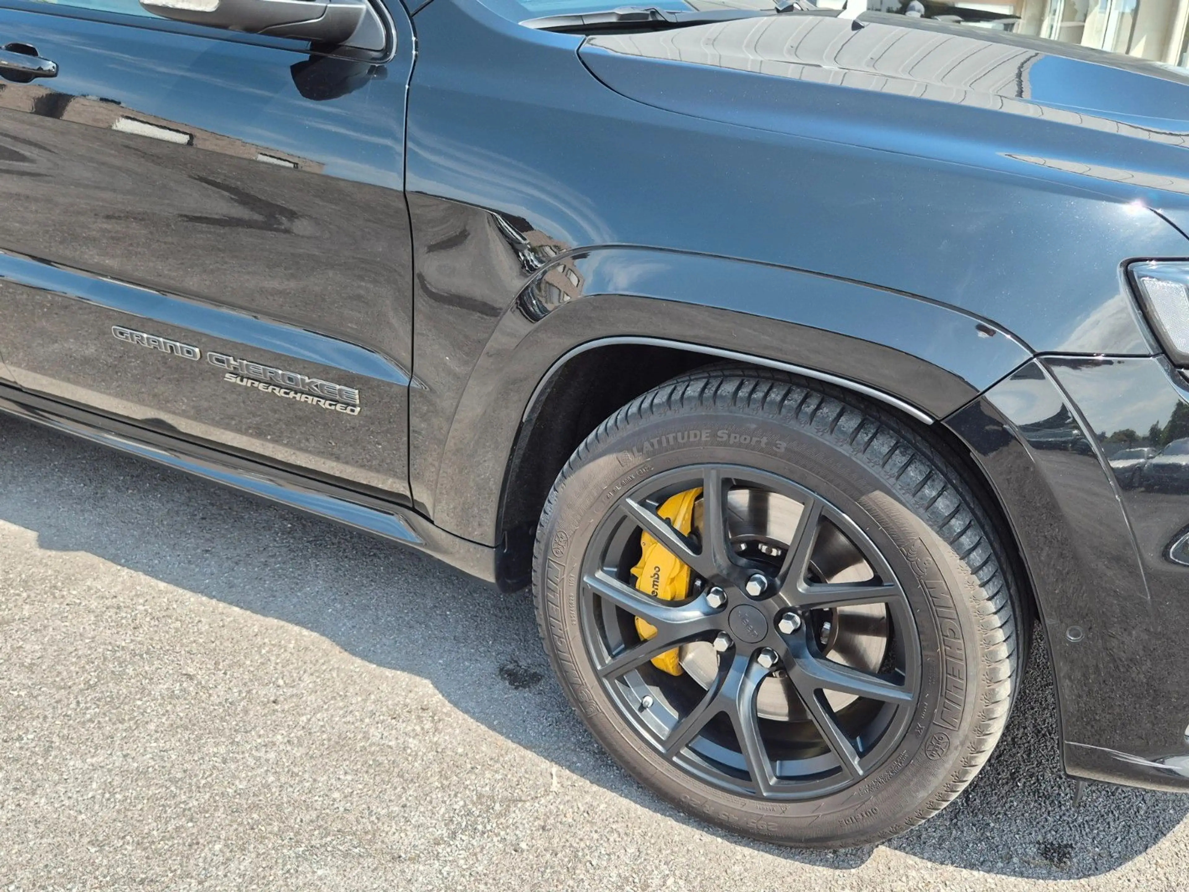 Jeep Grand Cherokee Trackhawk/1A Historie/Gasanlage — photo 5