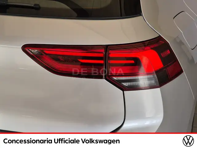 Volkswagen Golf view 21
