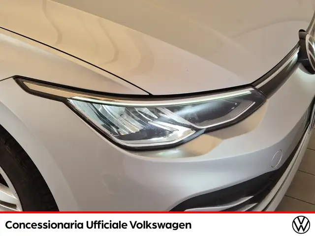 Volkswagen Golf view 22