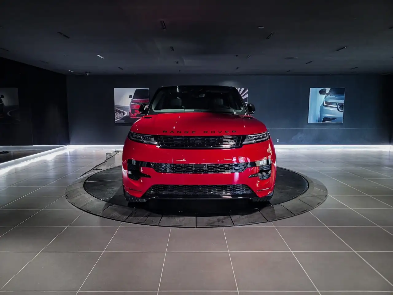 Land Rover Range Rover Sport photo Land Rover Range Rover Sport