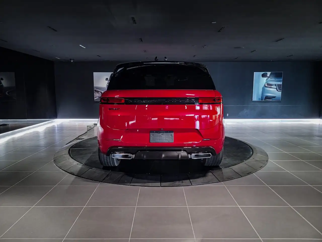 Land Rover Range Rover Sport photo Land Rover Range Rover Sport