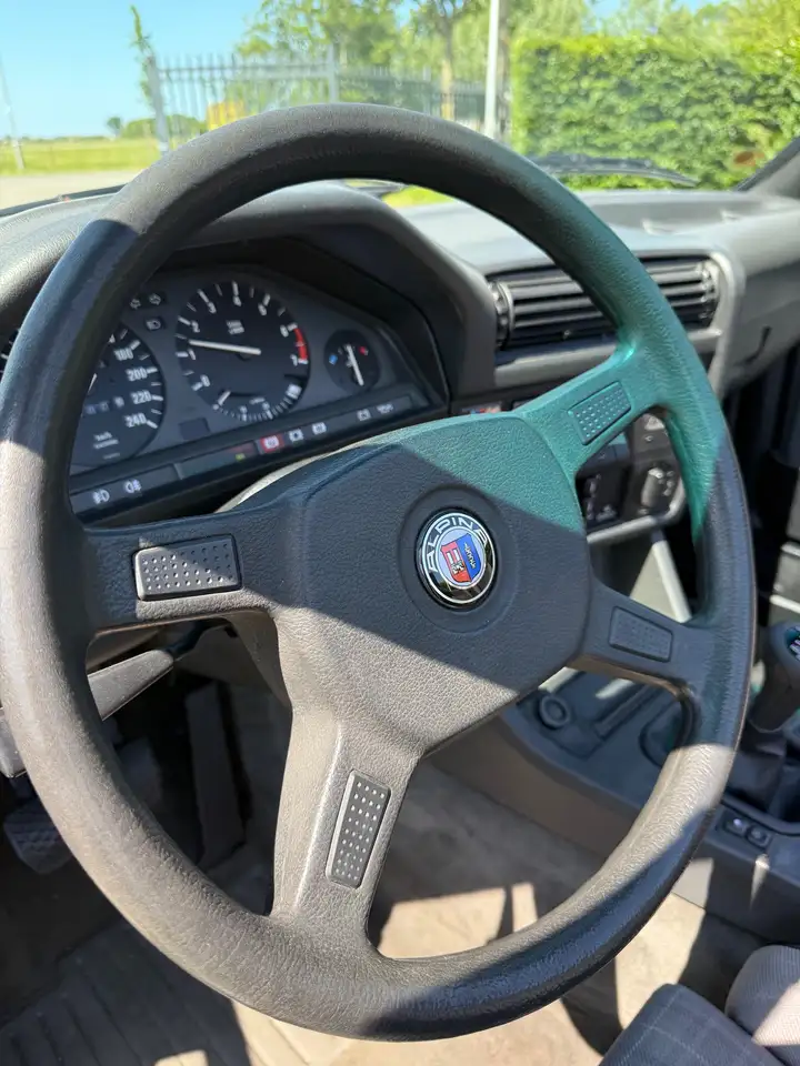 BMW 320 3-Serie Cabriolet 320i E30, foto 8