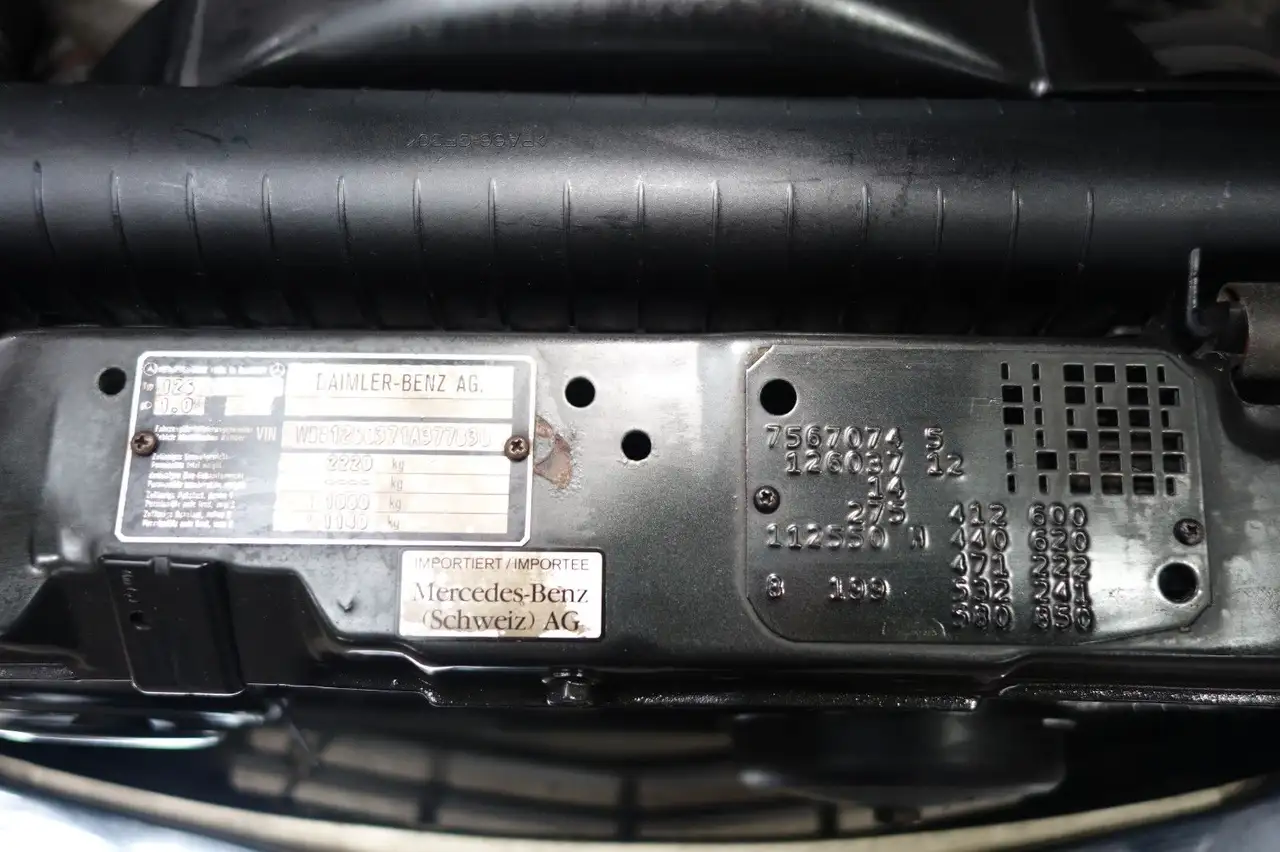 Mercedes-Benz 500 SEL 500 W126 Schiebdach Leder Langversion TüvNeu, foto 12