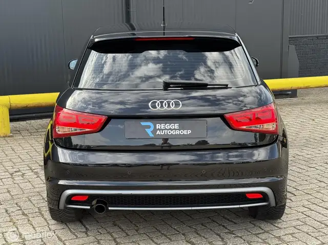 Audi A1 view 8