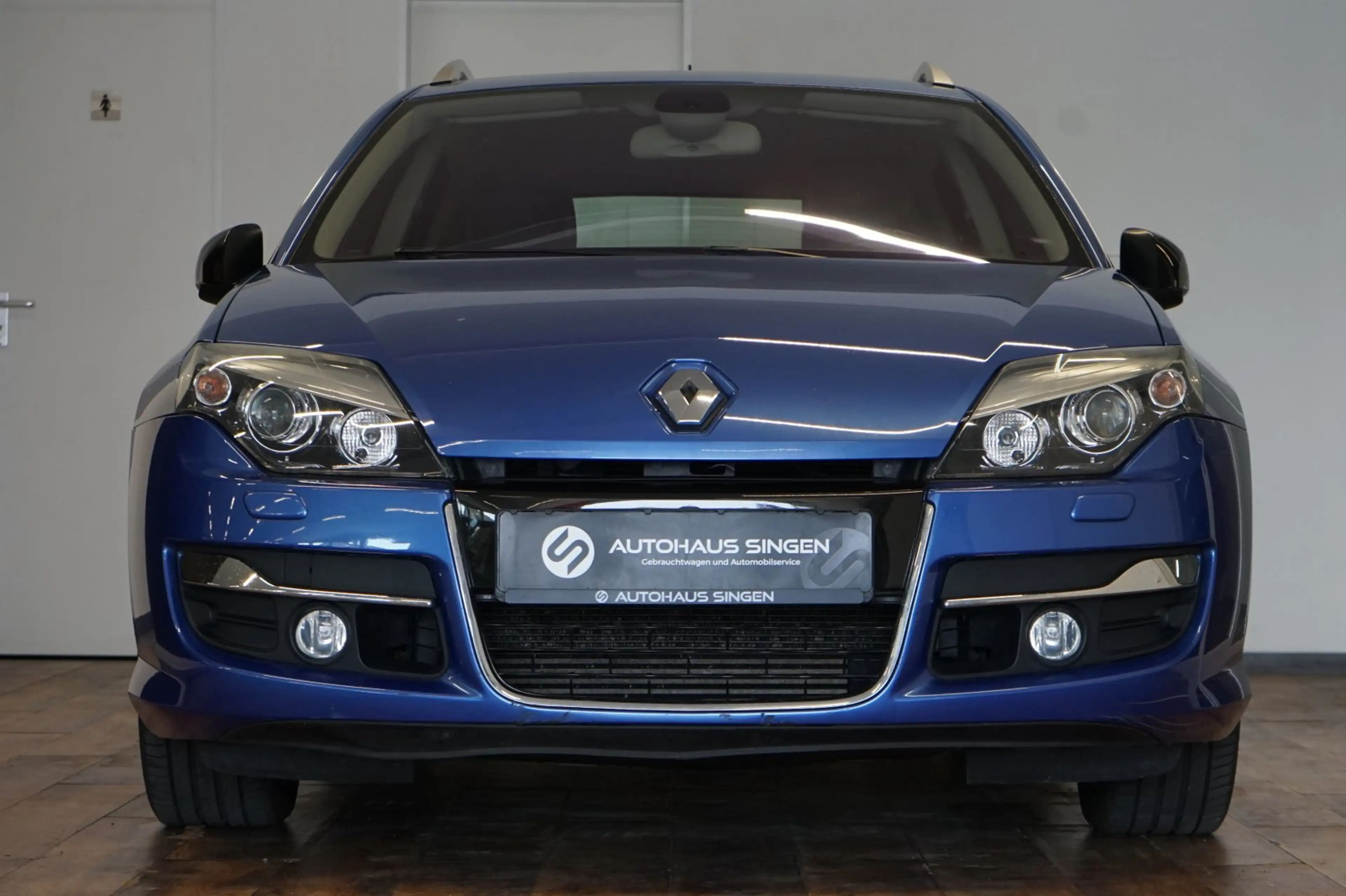 Renault Laguna Grandtour 2.0 dCi 150 FAP GT|BI-XENON|NAVI — photo 4