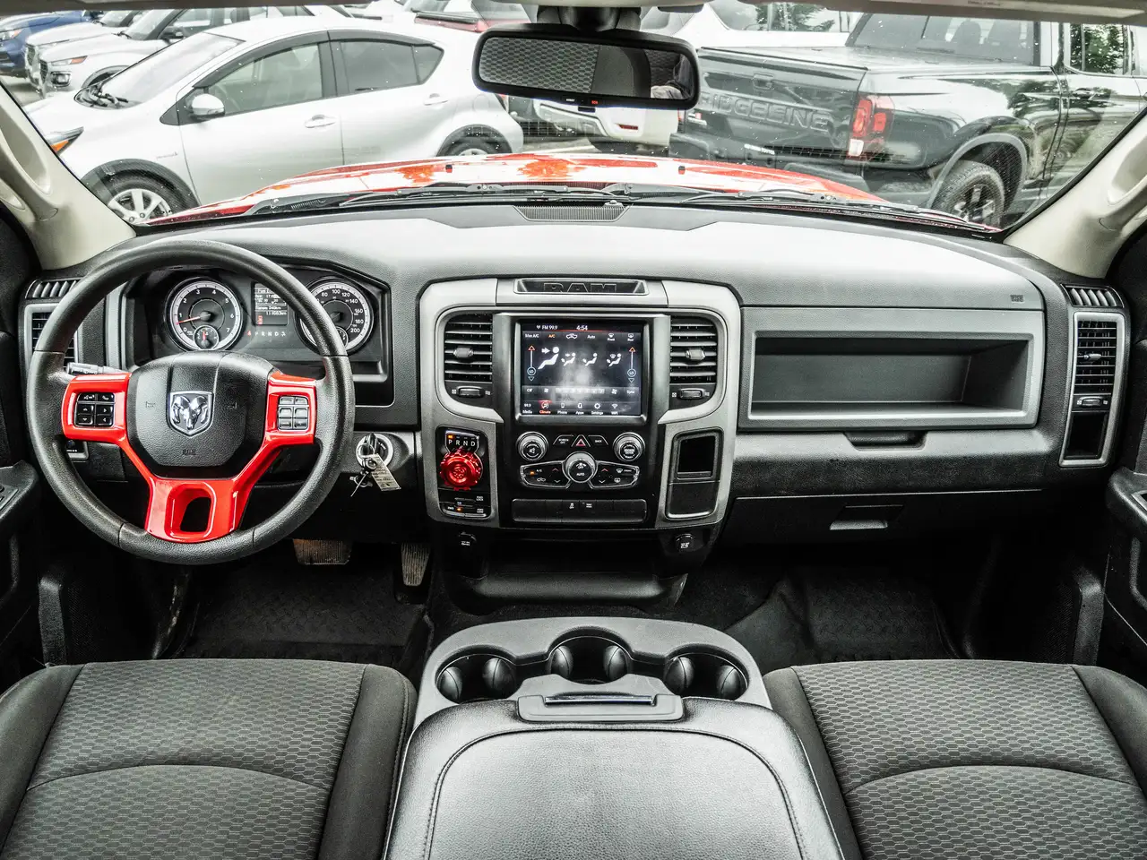 RAM 1500 снимка RAM 1500