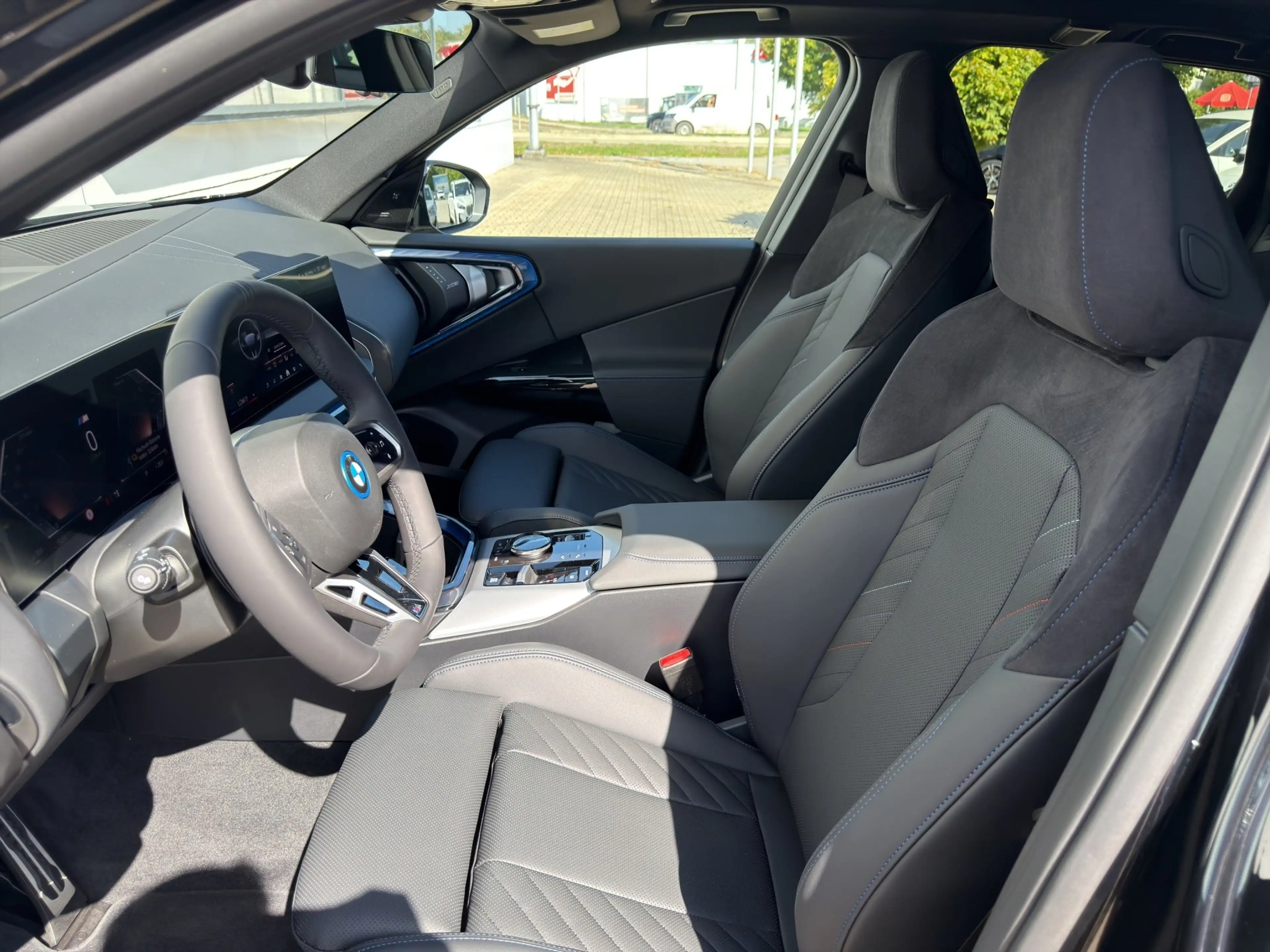 BMW X3 30e xDrive M Sportpaket *Vorführwagenaktion* — photo 7