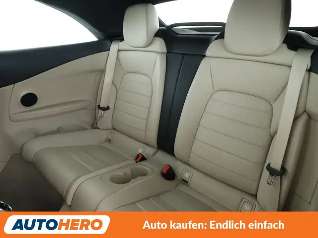 Mercedes-Benz C-Class view 14