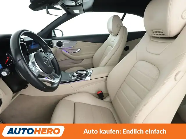 Mercedes-Benz C-Class view 10