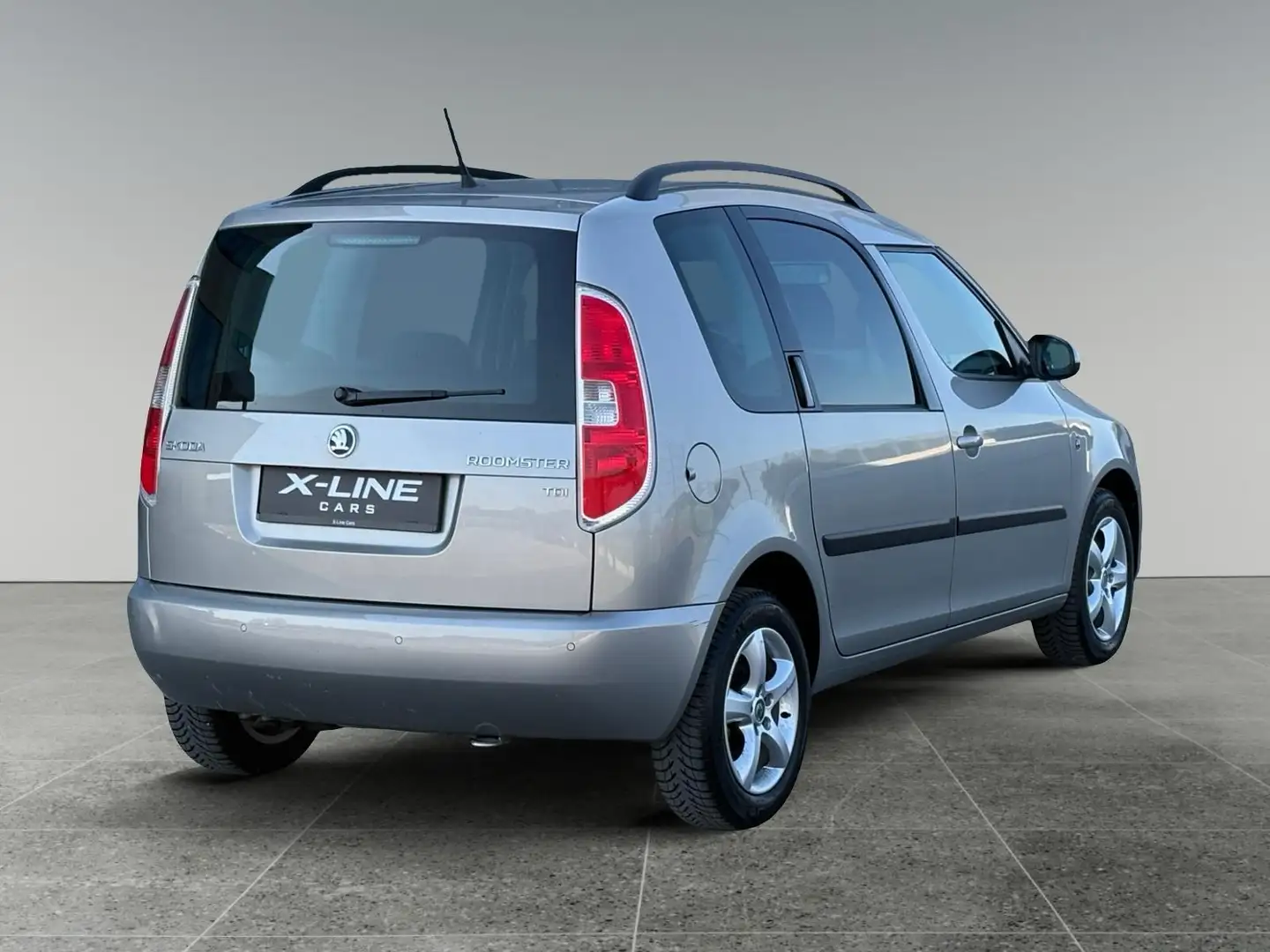 Skoda Roomster 1.Besitz I Wenig KM I Gepflegt I Pickerl I Klima Grau - 2