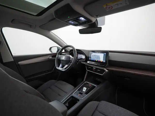 Seat Leon view 2