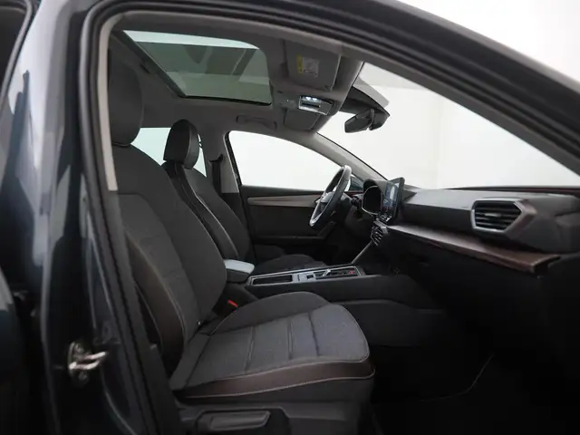 Seat Leon view 3