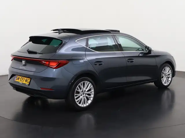 Seat Leon view 5