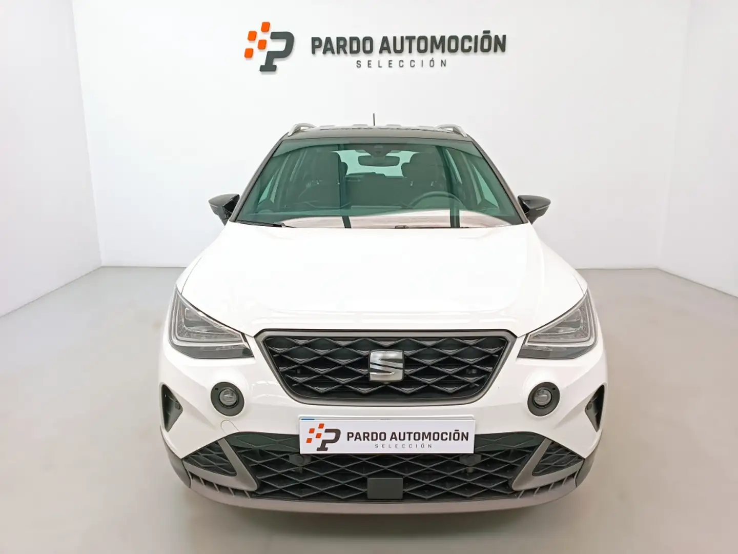 SEAT Arona 1.0 TSI S&S FR DSG7 XM 115 Blanco - 2