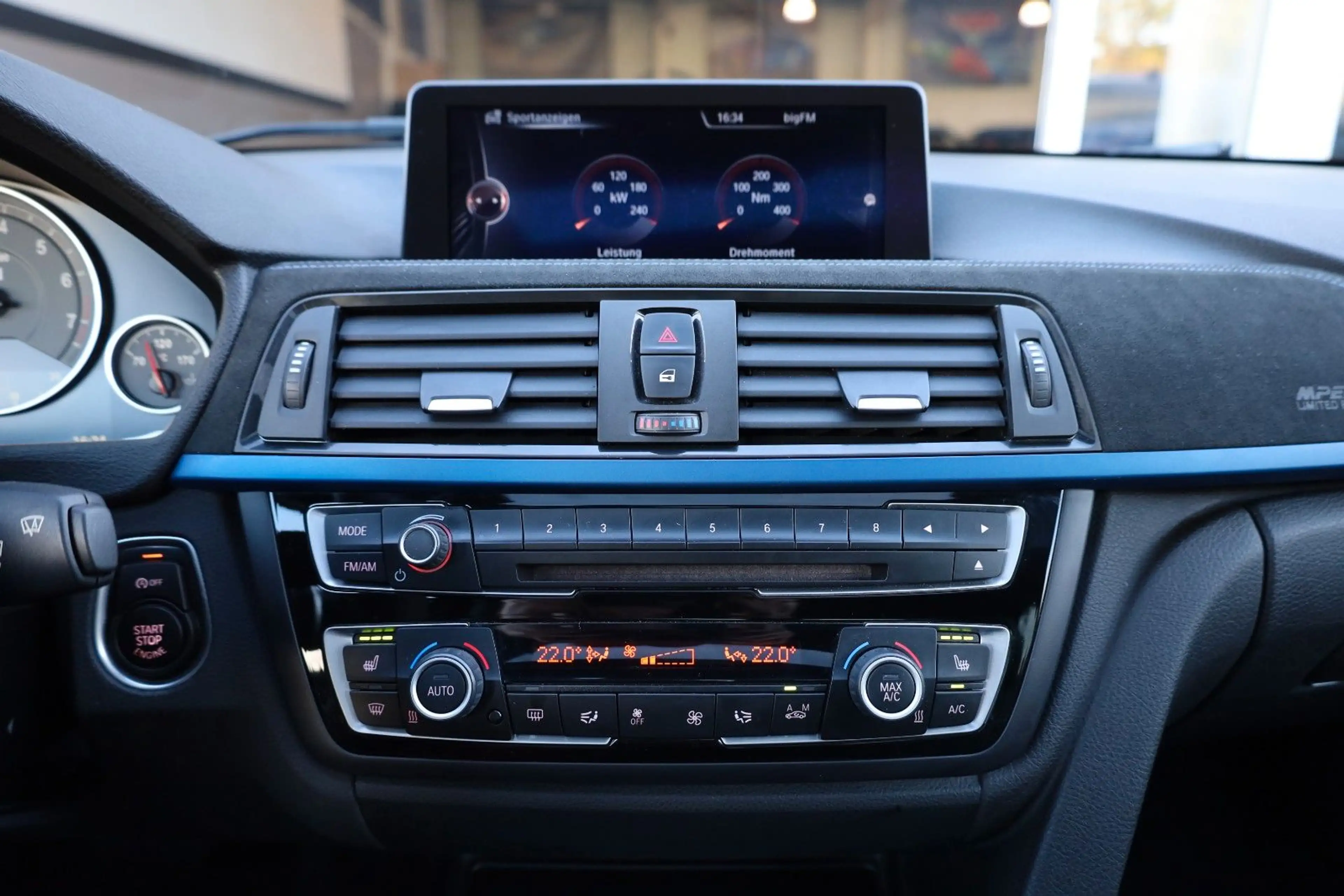 BMW 435 i Coupé/HUD/SHZ/HK/SBD/KAMERA/PDC/BTH/R20 — photo 14