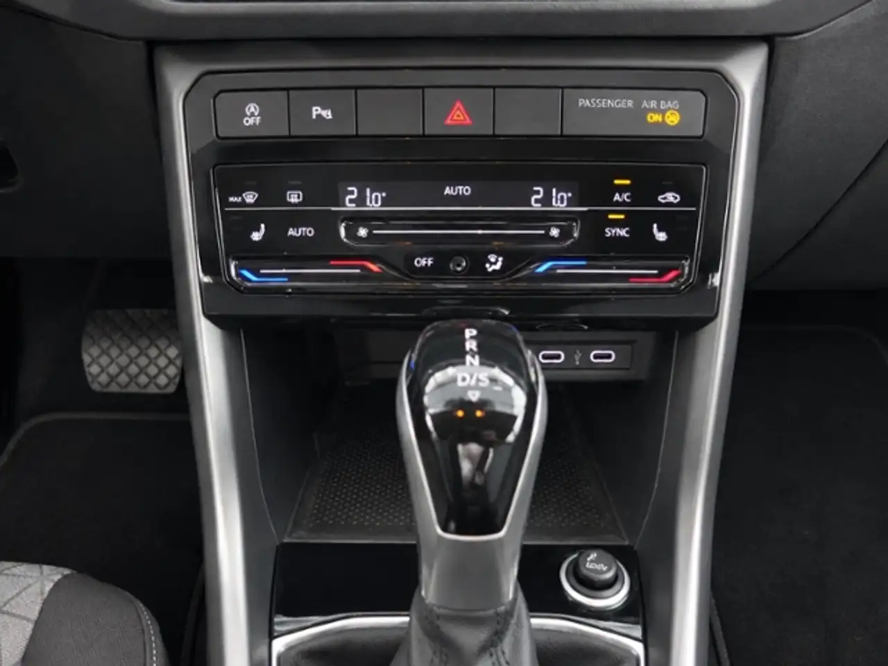 Volkswagen T-Cross Life 1.0 TSI DSG App-Connect Sitzhz. EPH, миниатюра 19