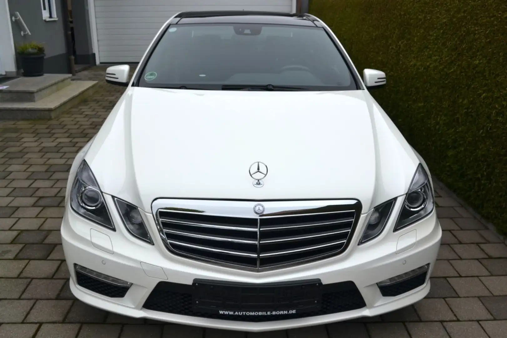 Mercedes-Benz E 63 AMG W212 Lim. Drivers Package, Neuwertig! Beyaz - 2