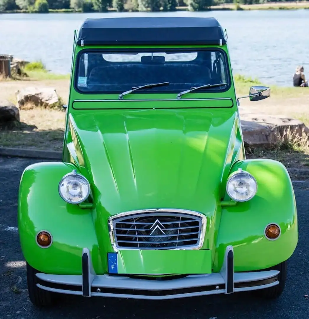 Citroen 2CV 6 Vert - 2