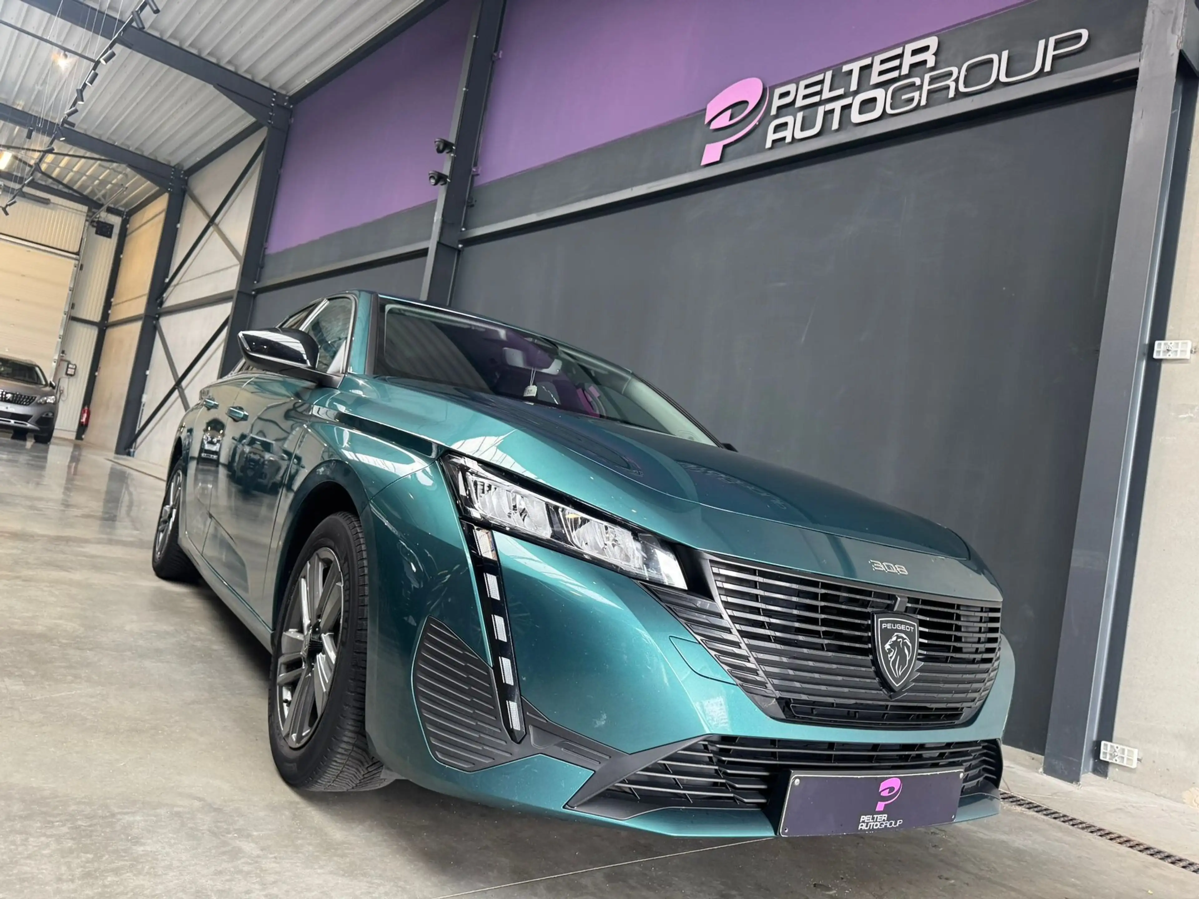 Peugeot 308 SW 1.2 PureTech Active Pack Automaat GPS — photo 3