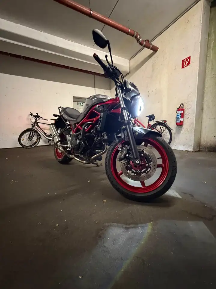 Suzuki SV 650