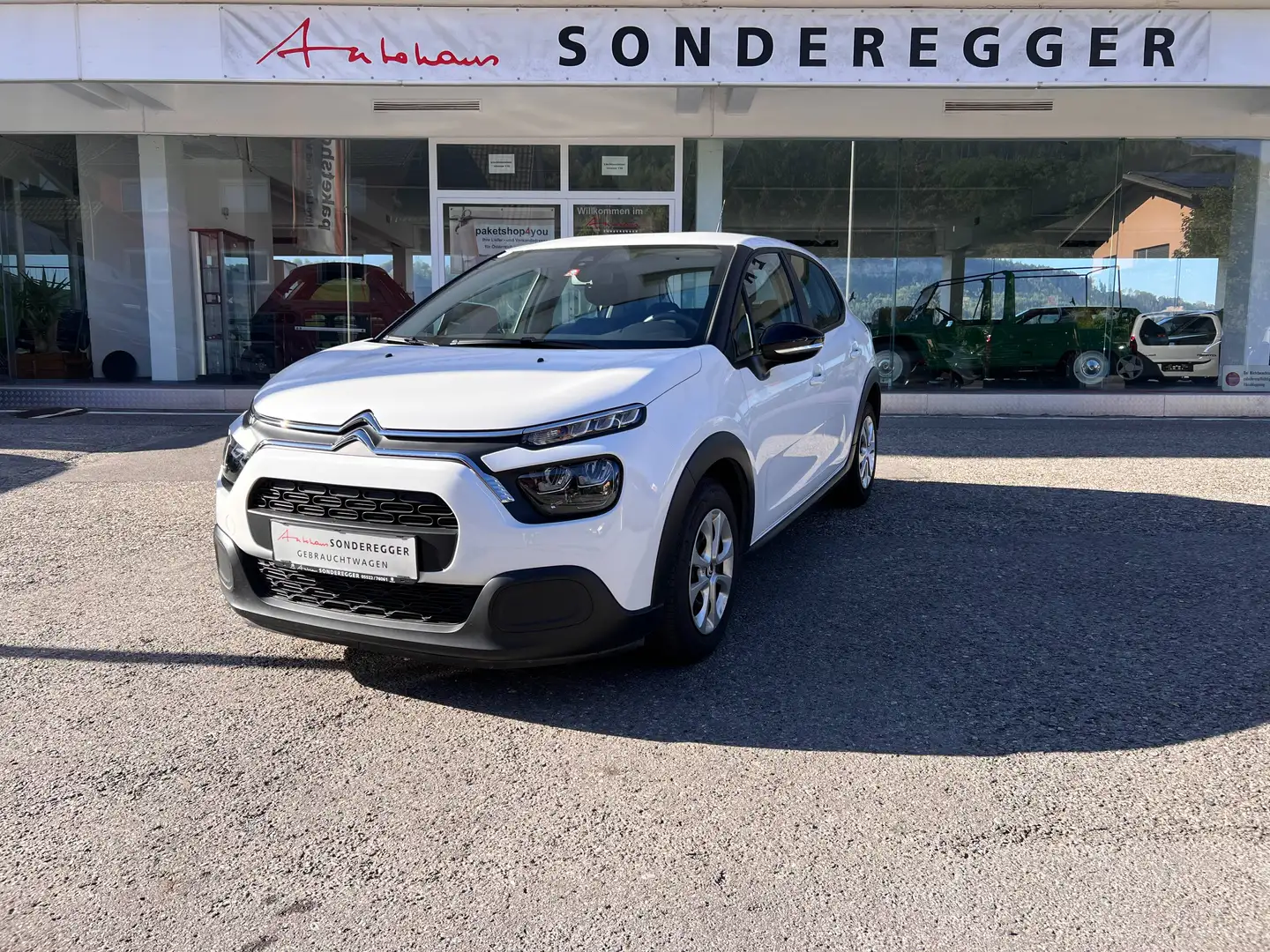 Citroen C3 PureTech83 LIVE Weiß - 1