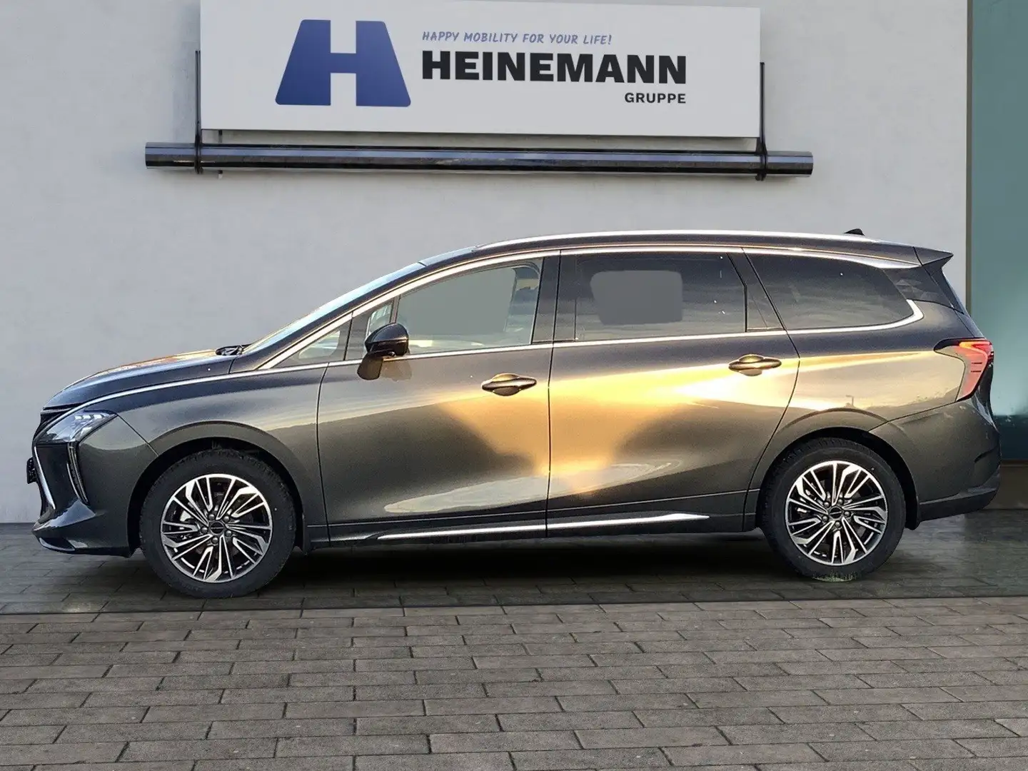 Sonstige Marken DFM Forthing 4 U Tour 1,5 ICEB Grau - 2