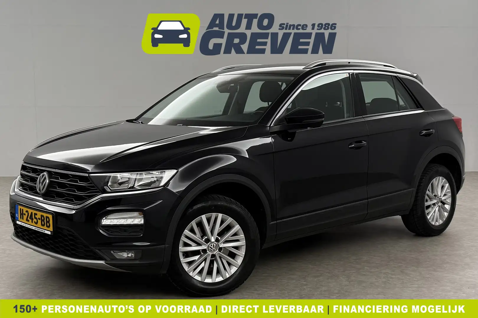 Volkswagen T-Roc TSI Style Business Camera Carplay LED Trekhaak Ada Zwart - 1