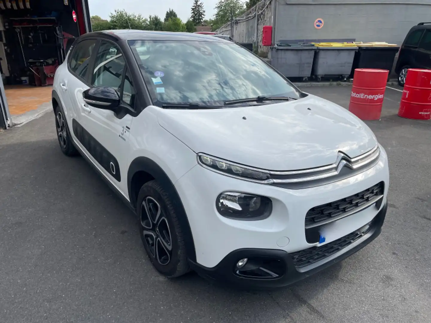 Citroen C3 1.2 PURETECH 83CH S\u0026S FEEL PACK Blanc - 2