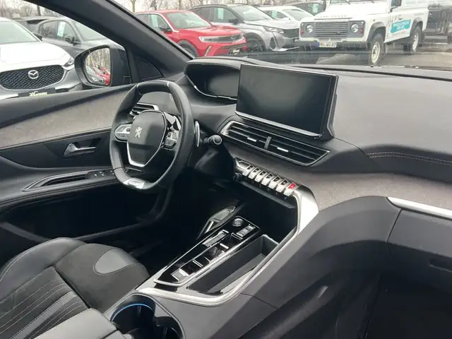 Peugeot 3008 view 10