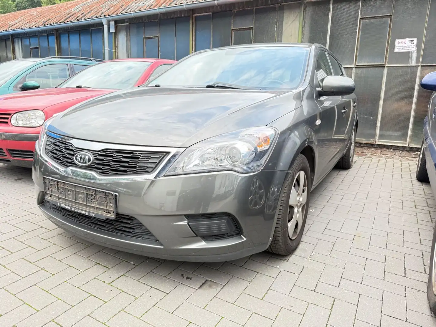 Kia Ceed / cee'd Ceed /Steuerkette Defekt/ Klima Argintiu - 1