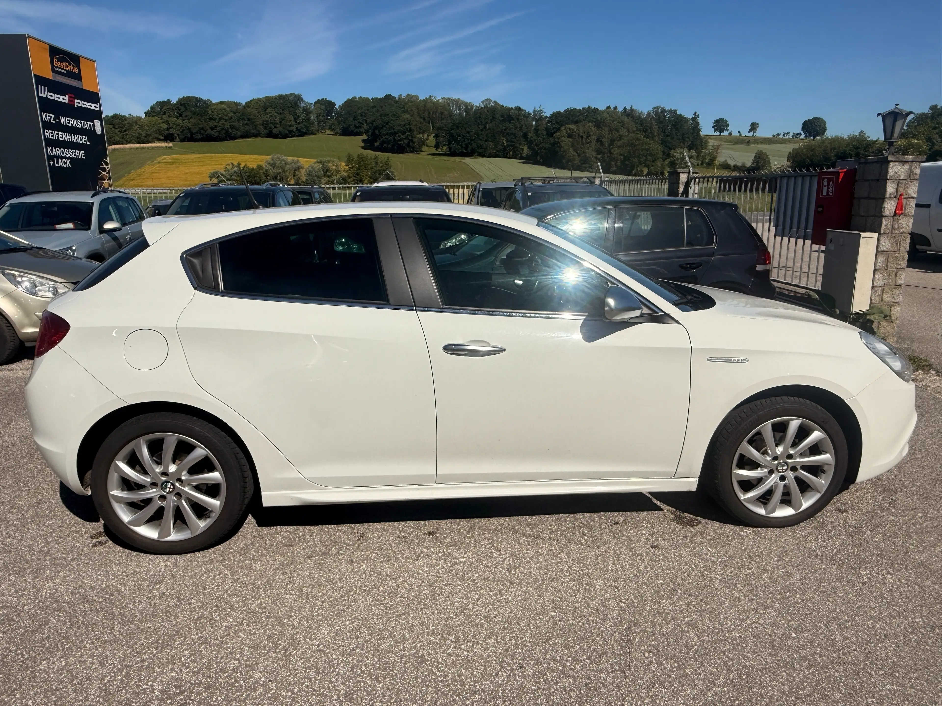 Alfa Romeo Giulietta Giulietta 1,6 JTD — photo 7