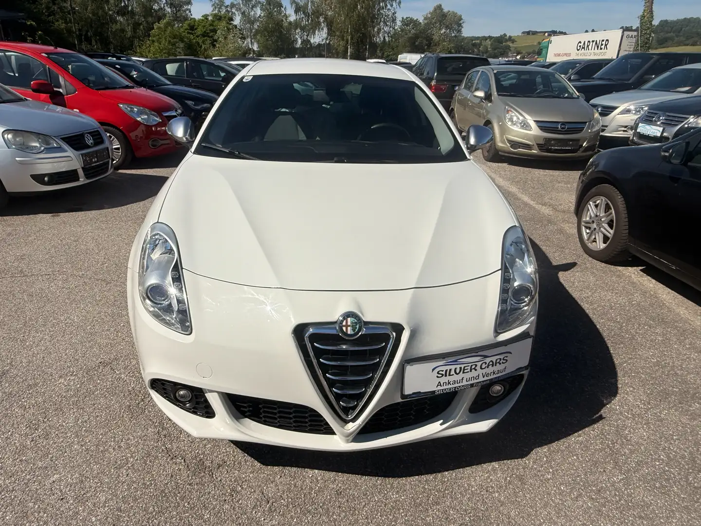 Alfa Romeo Giulietta Giulietta 1,6 JTD Weiß - 2