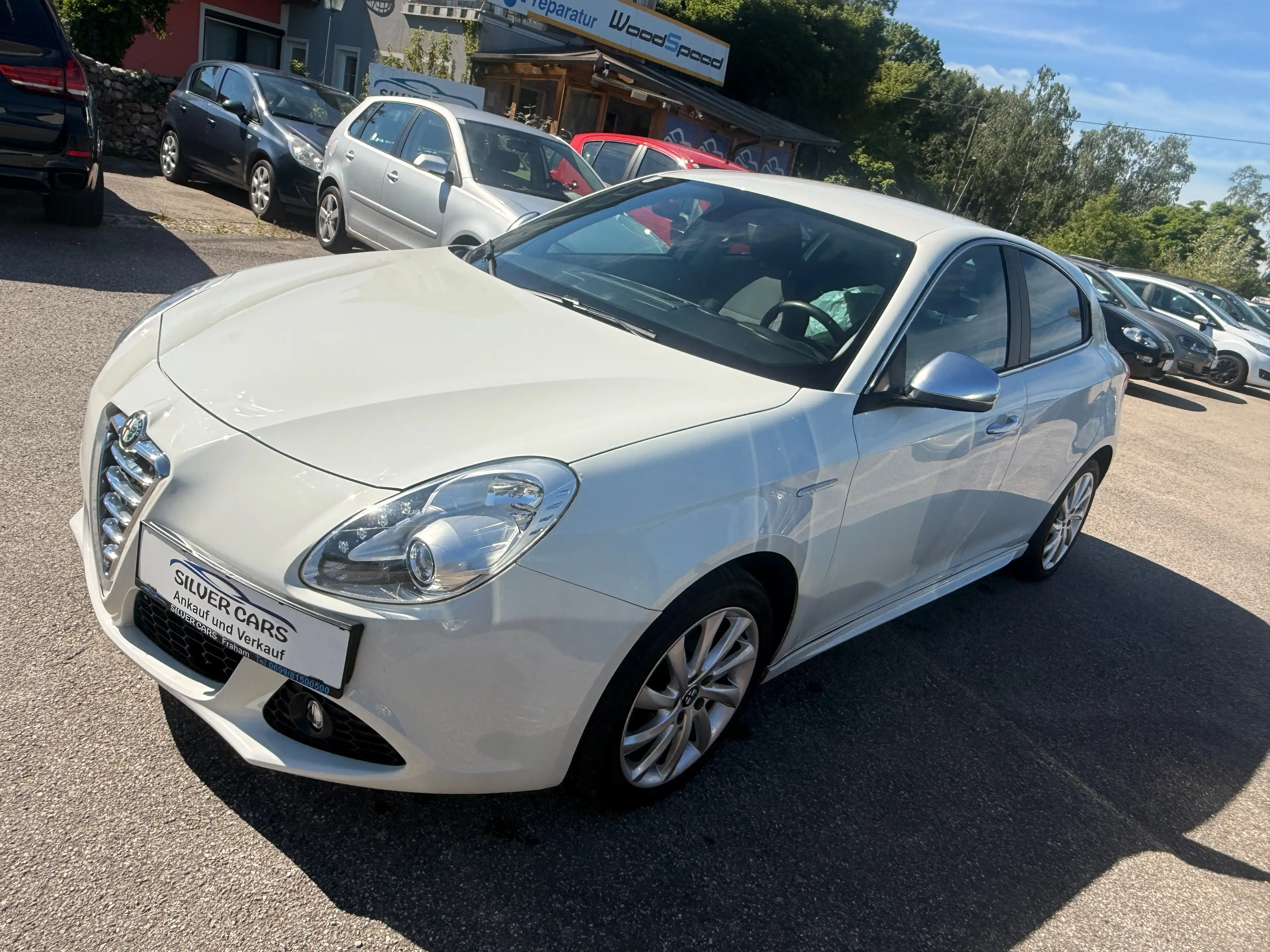 Alfa Romeo Giulietta Giulietta 1,6 JTD — photo 3