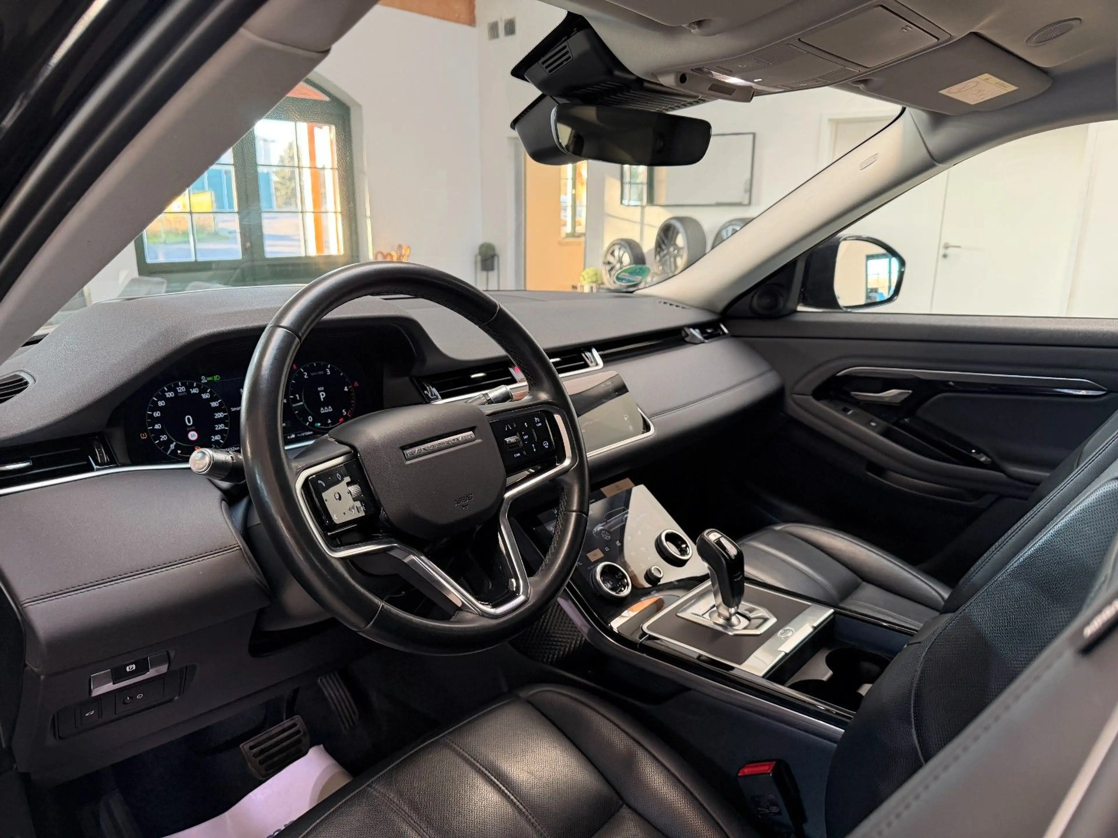 Land Rover Range Rover Evoque D200 SE AHK/LEDER/HUD/CARPLAY — photo 5