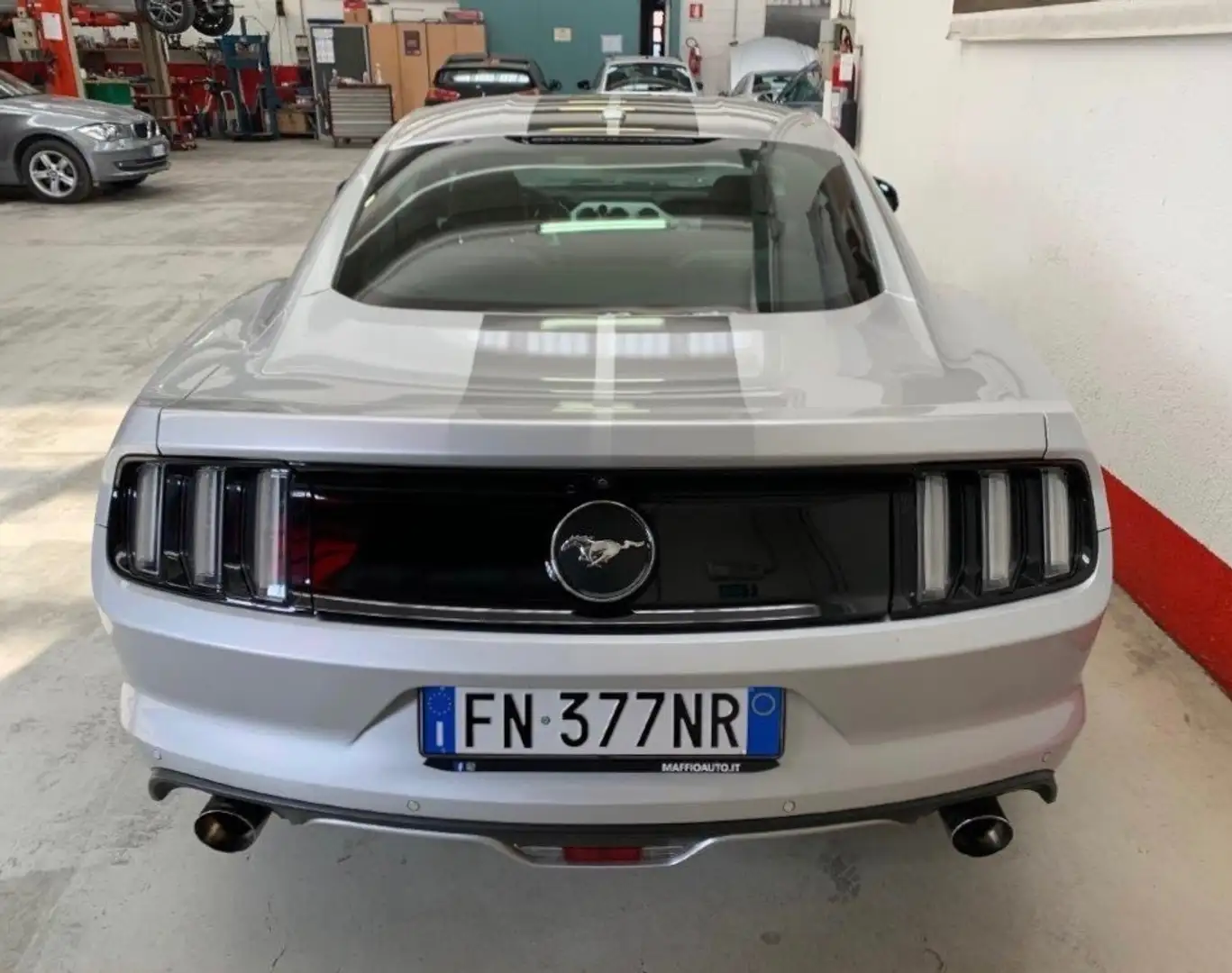 Ford Mustang Fastback ecoboost S550 Argento - 1