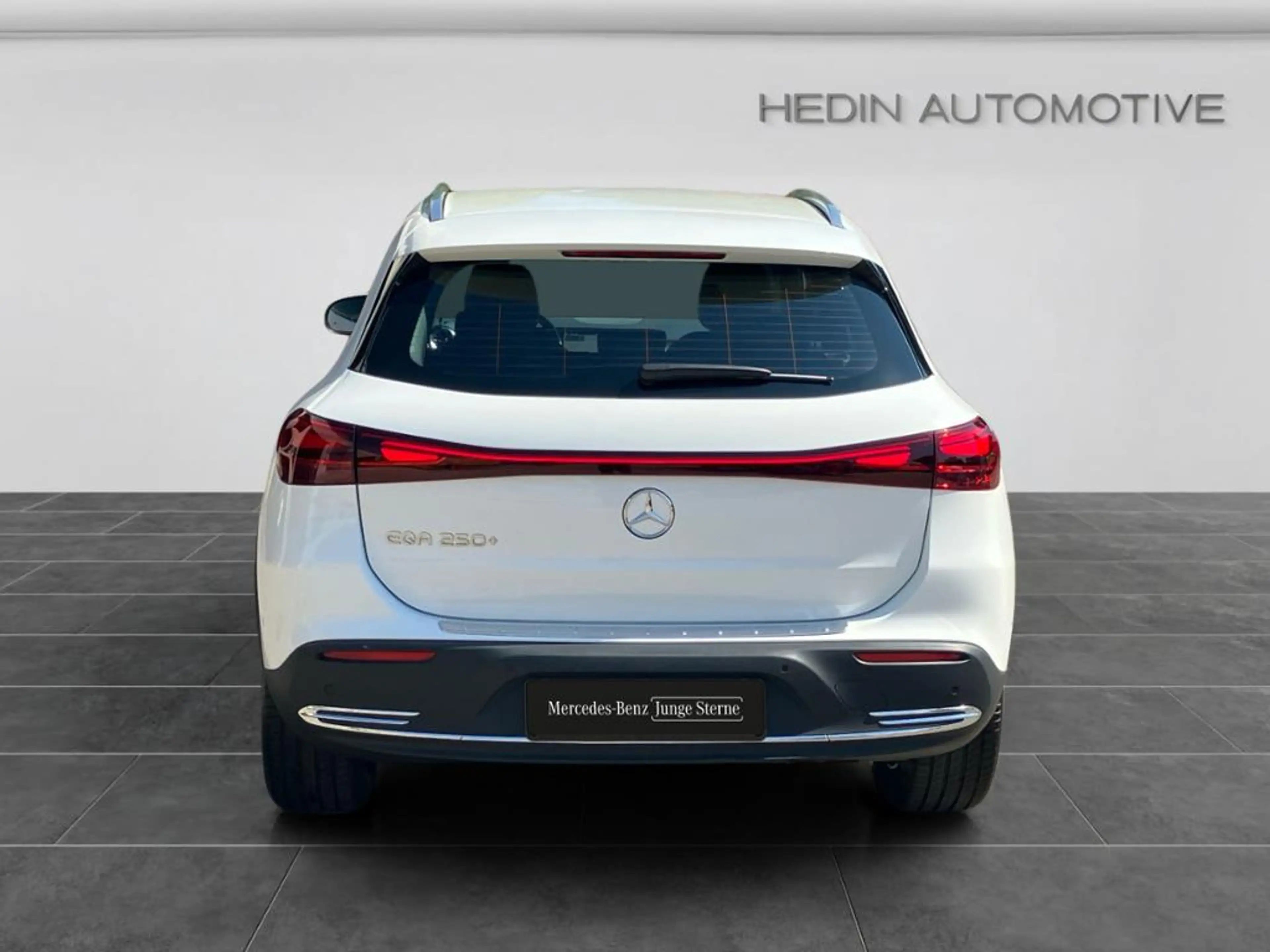 Mercedes-Benz EQA 250 + PROGRESSIVE|BURM|AMBIENTE|MBUX|SHZ|KAM — photo 5