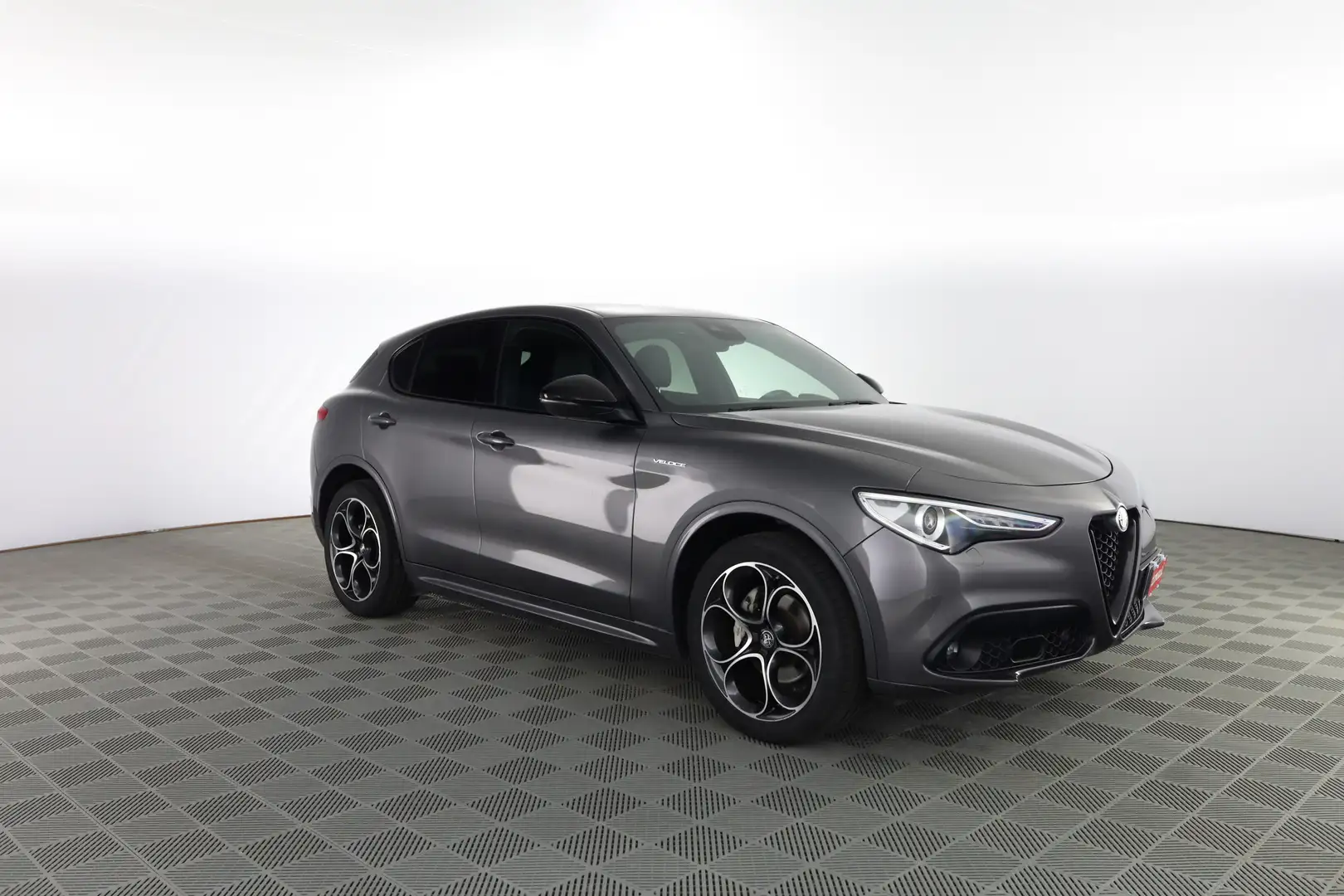 Alfa Romeo Stelvio 2.2 Turbodiesel 210CV AT8 Q4 Veloce CERCHI 20,VOLA Grau - 2
