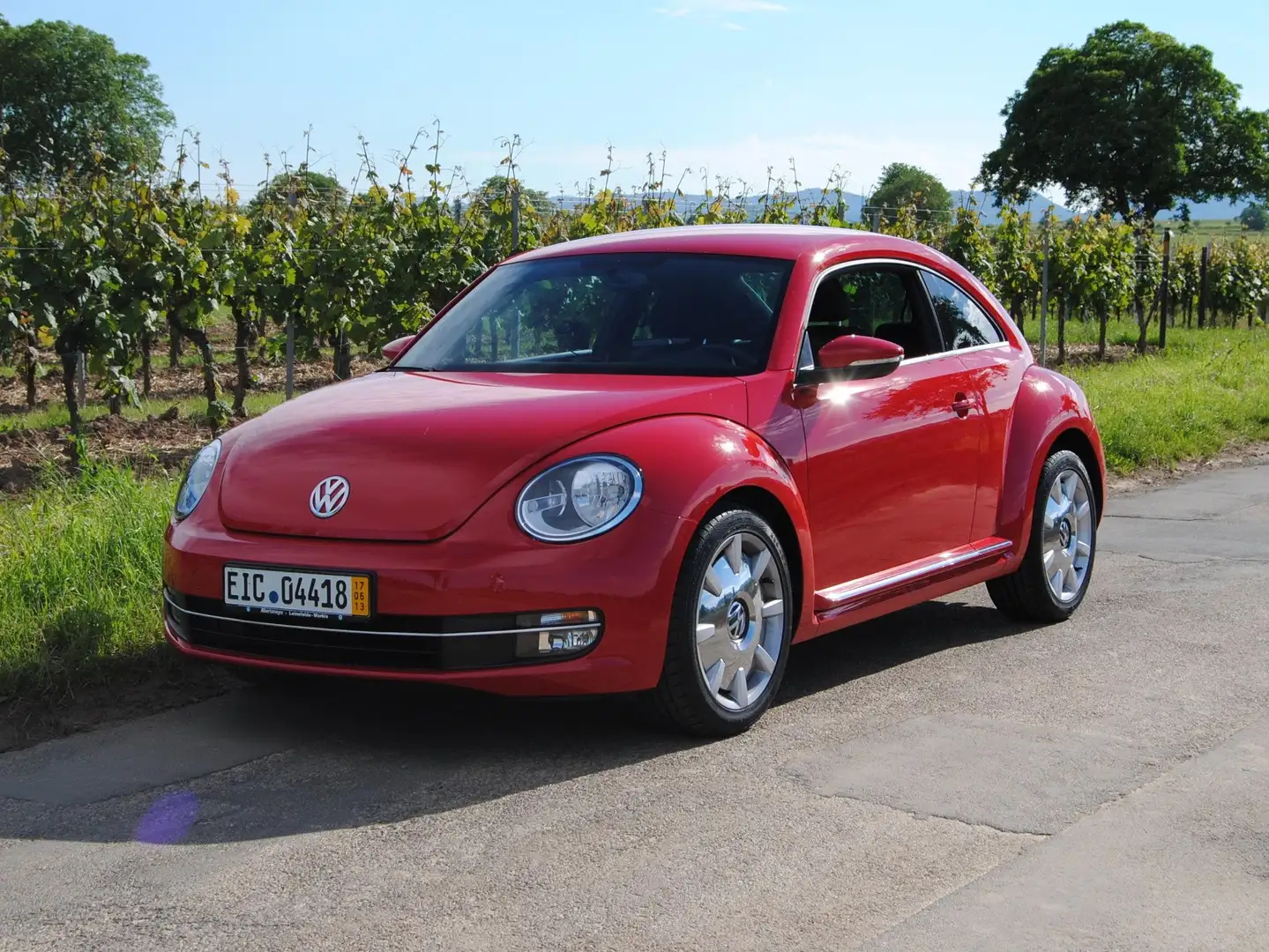 Volkswagen Beetle The Beetle The 1.2 TSI Design Rouge - 1