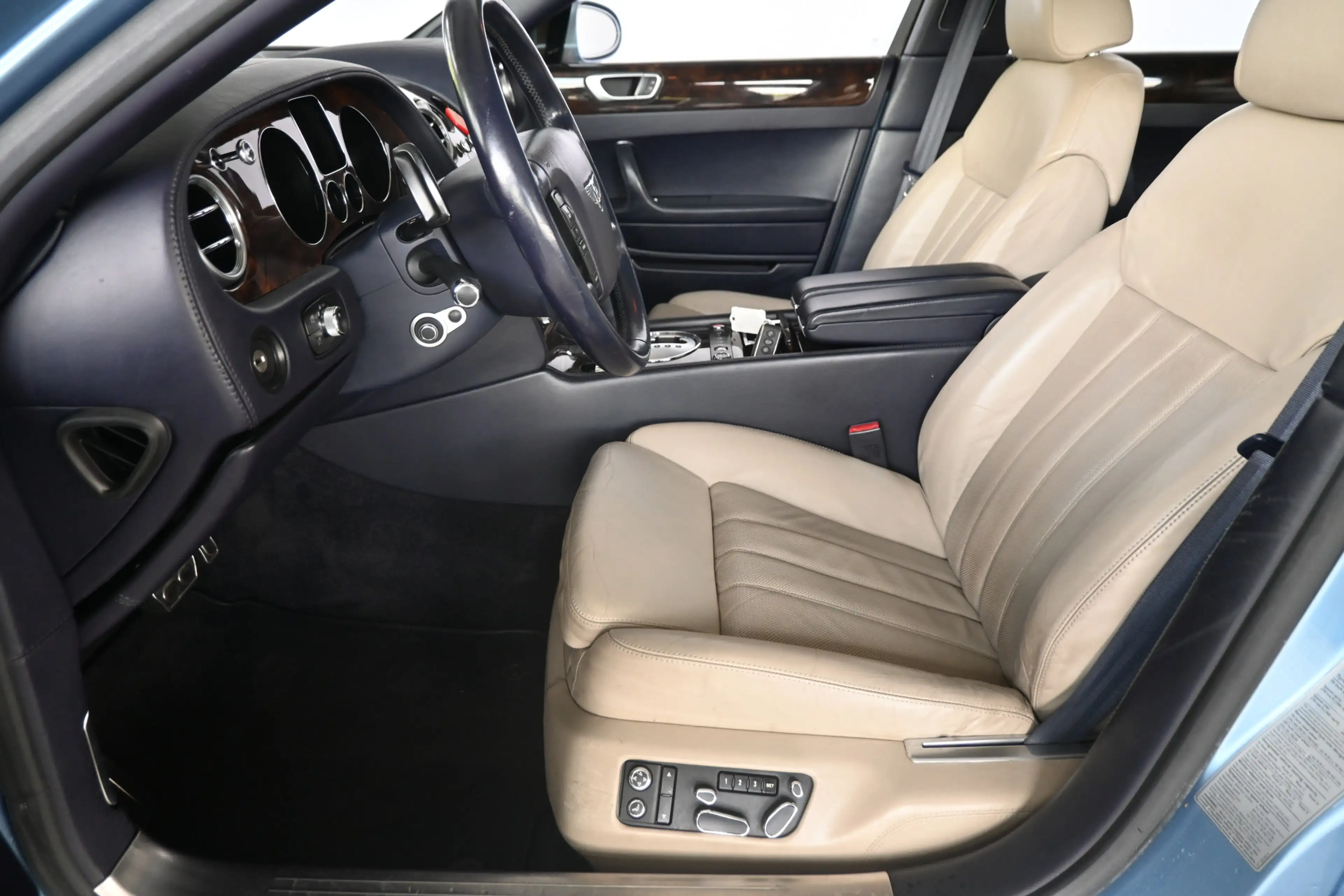Bentley Flying Spur Continental 6.0 W12 NAP! Automaat Clima Navigatie — photo 6