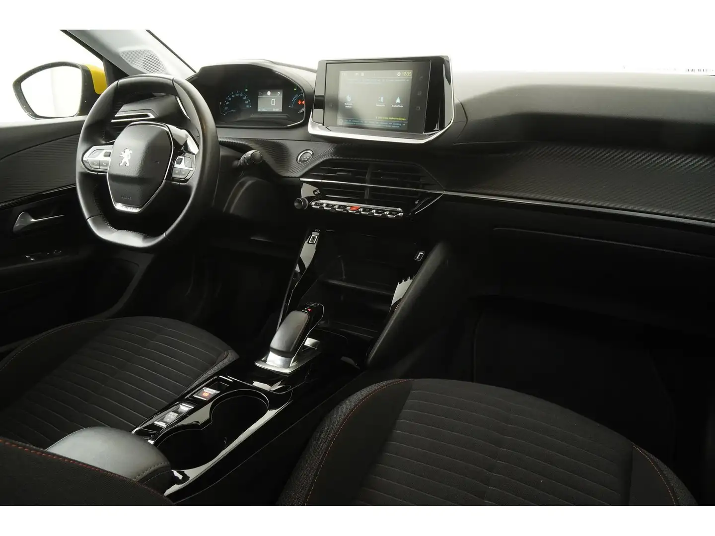 Peugeot e-208 EV Allure 50 kWh | Stoelverwarming | Parkeersensor Geel - 2
