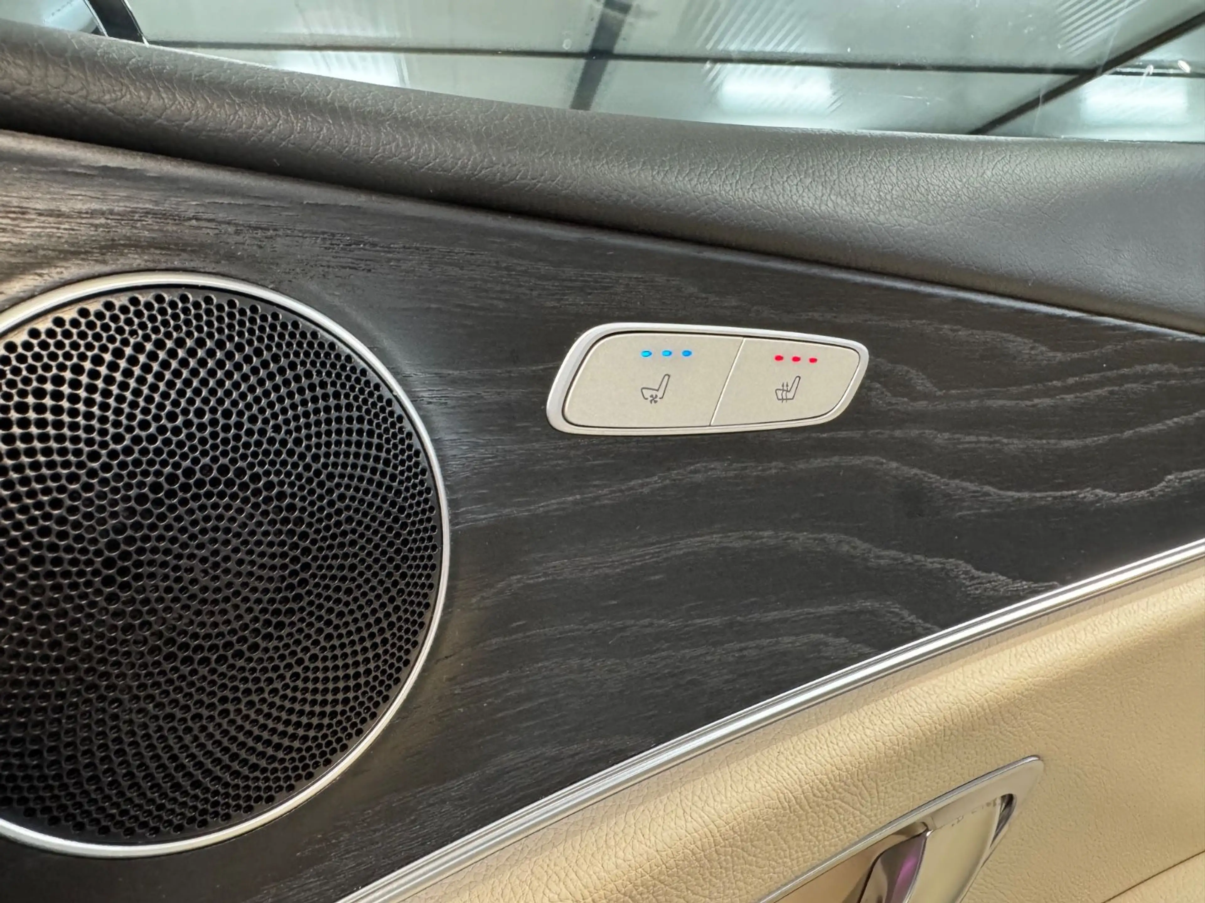 Mercedes-Benz E 220 d T AVANTGARDE MBEAM*BSNSS*DIST*SBLF*1.HAND — photo 10