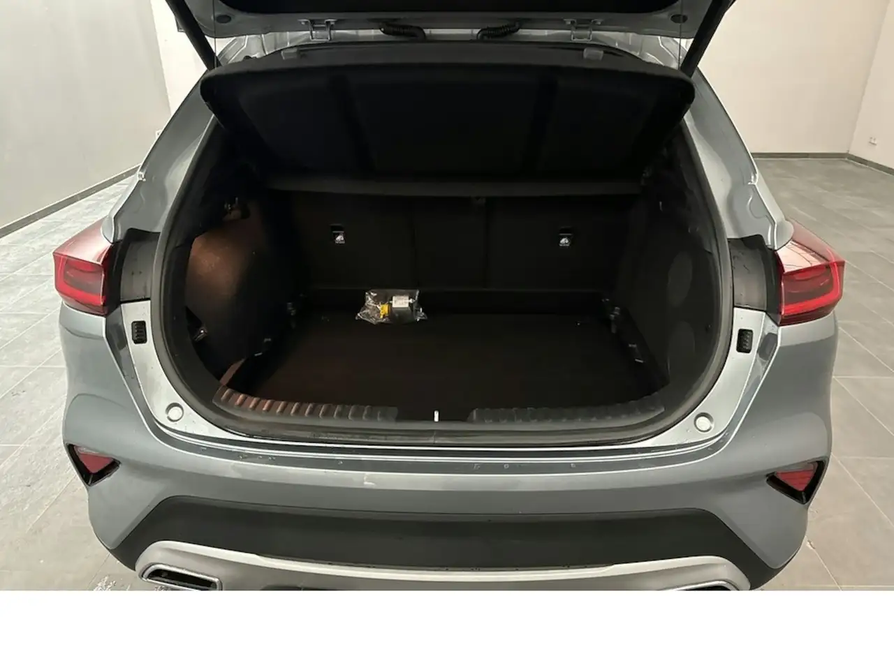 Kia Ceed cee ́d 1.5 Platinum Edition Autom. Vollausst., миниатюра 6
