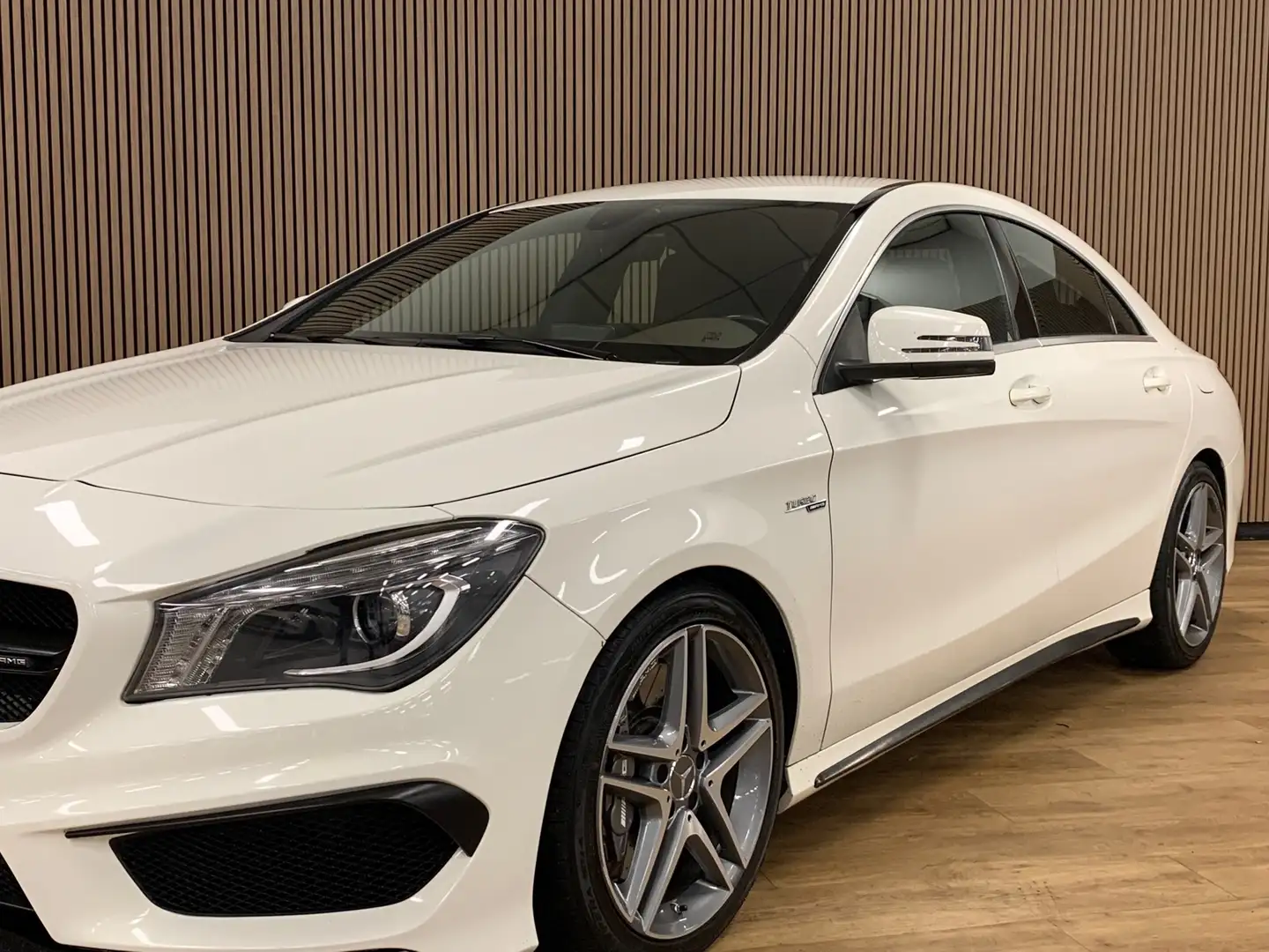 Mercedes-Benz CLA 45 AMG 4MATIC Edition 1|Camera|97000KM|Navigatie| Blanc - 2
