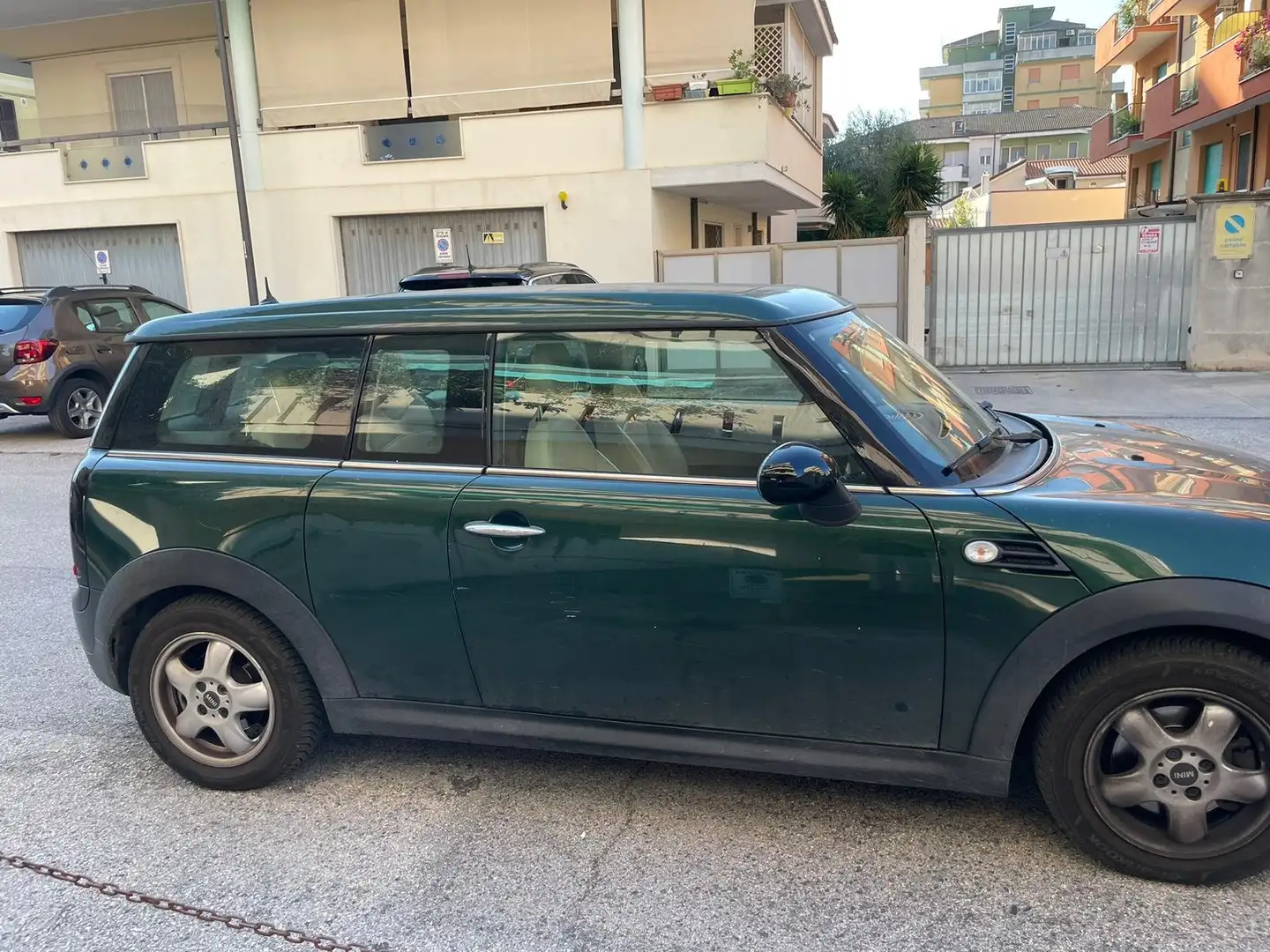 MINI One D Clubman Mini Clubman 1.6 One D s/clima 90cv Verde - 1